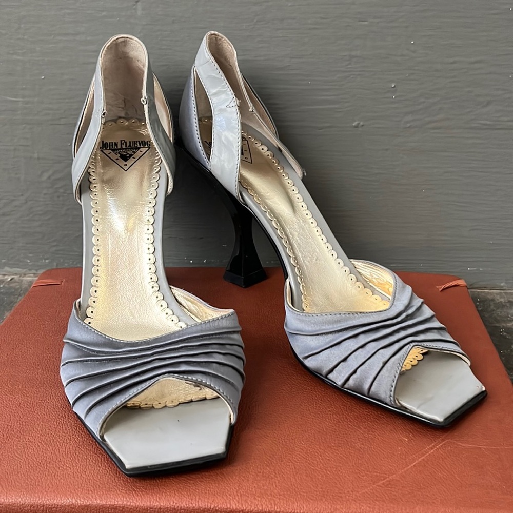 John Fluevog Grey Heels Size 8